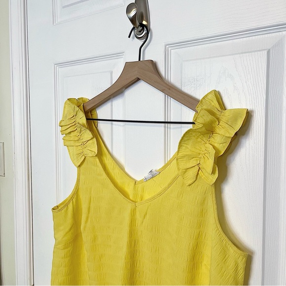 ✧･ﾟyellow ruffle tank top - Picture 2 of 5